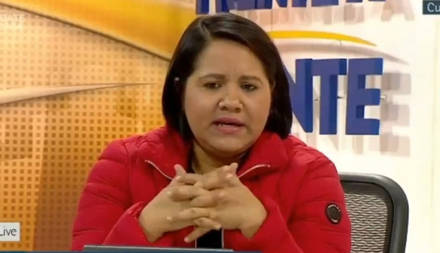Diputada del FMLN se opone a que El Salvador adquiera vacuna de Oxford contra el COVID19 diputada-del-fmln-se-opone-a-que-el-salvador-adquiera-vacuna-de-oxford-contra-el-covid19